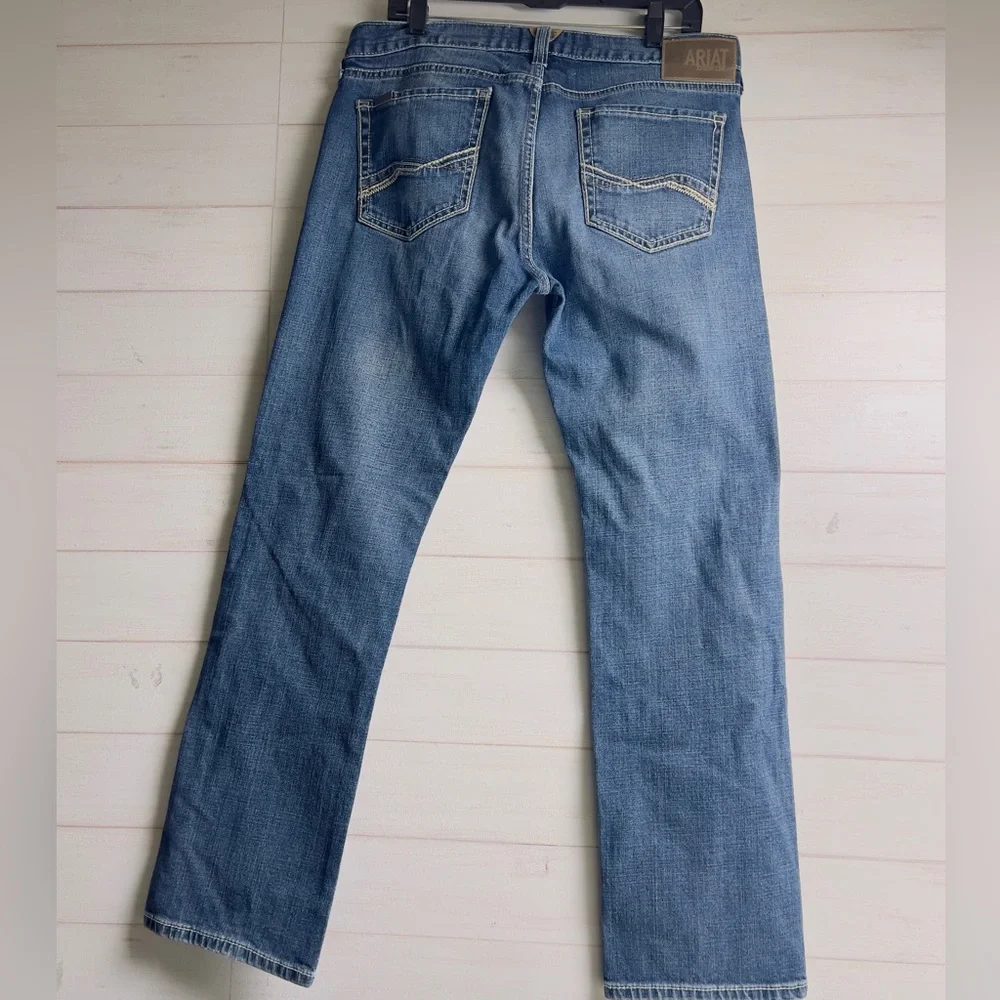 Ariat Mens M7 Rocker Straight Leg Jeans -35X31.25